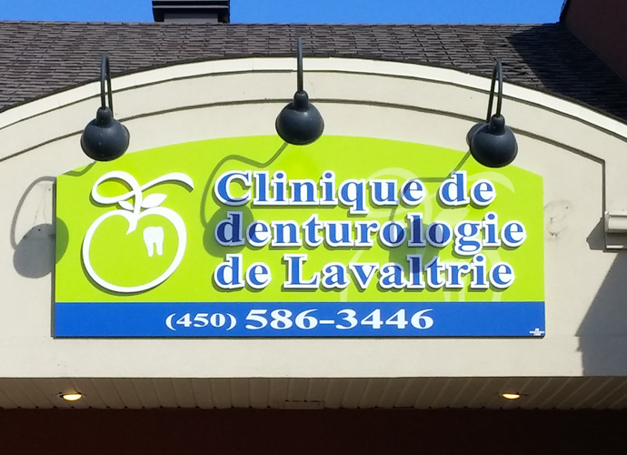 Clinique denturologie de Lavaltrie | JB Enseignes